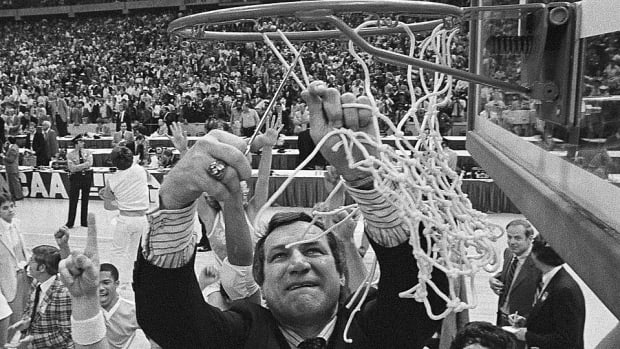 Dean Smith cutting nets top